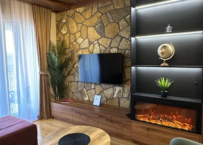 Royal Gardens Lux 743 * Zlatibor