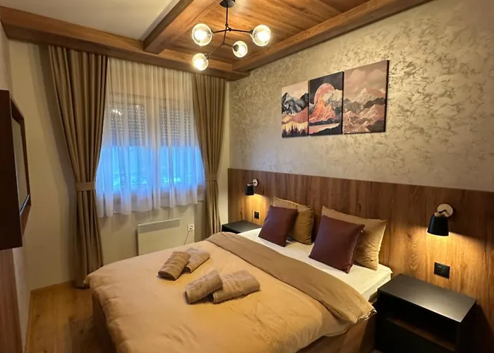 Royal Gardens Lux 743 Apartman